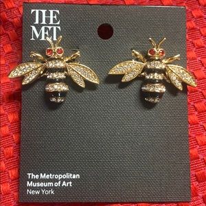 Metropolitan Museum of Art imperial bee earrings